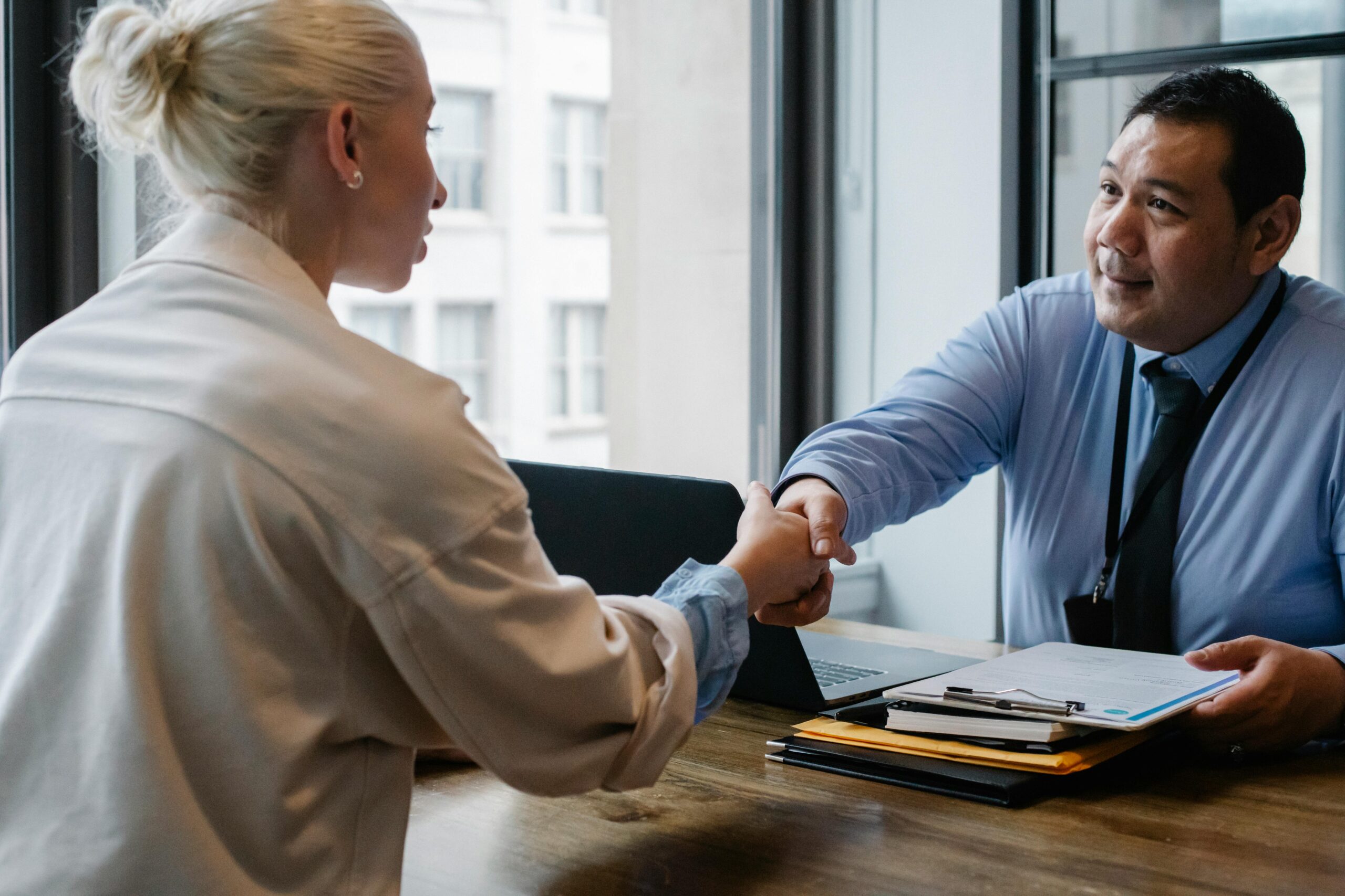 two people discussing severance in thailand